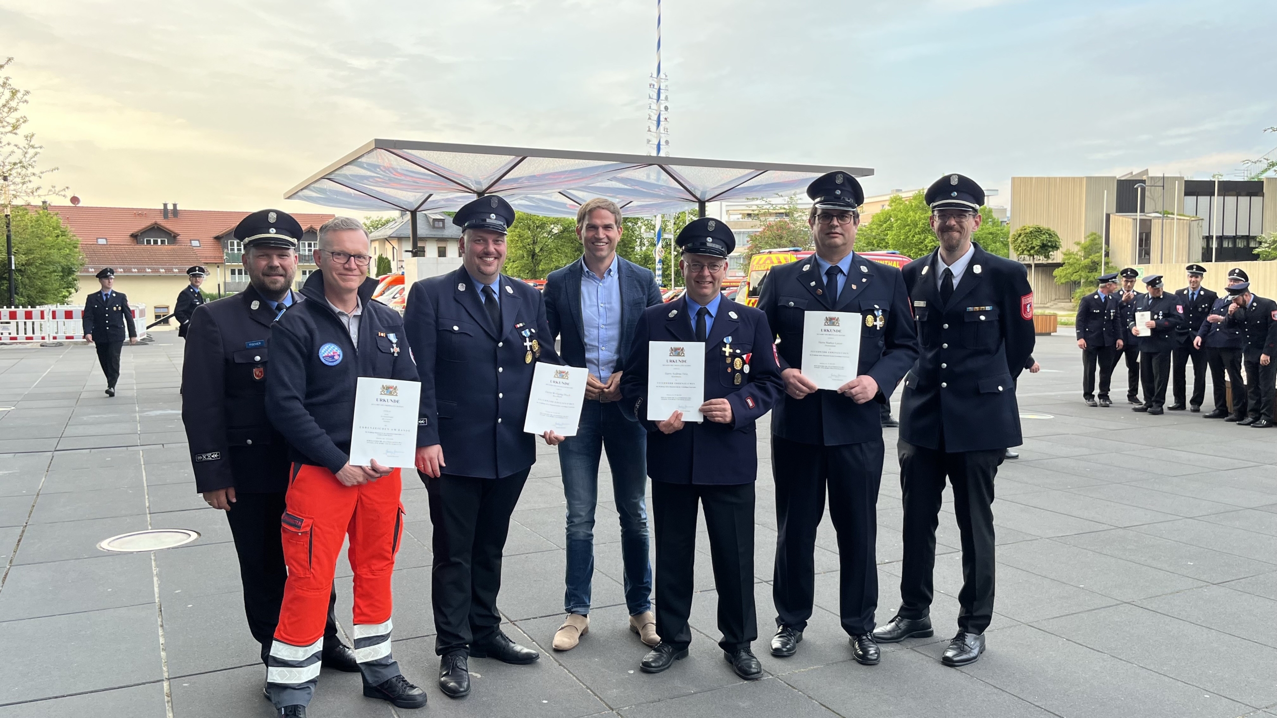 Ehrungen Für Besondere Leistungen - Familiengemeinde Kirchheim B. München