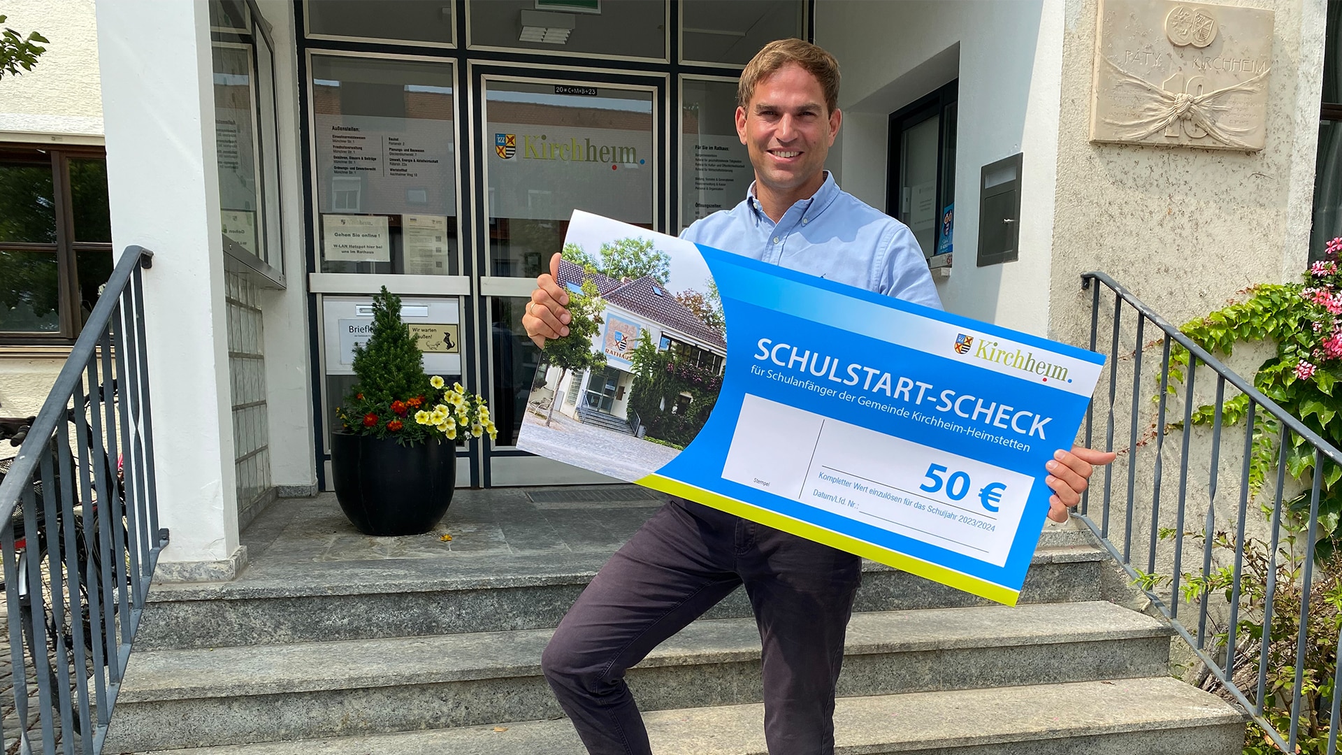 Schulstart-Scheck Für Schulanfänger - Familiengemeinde Kirchheim B. München